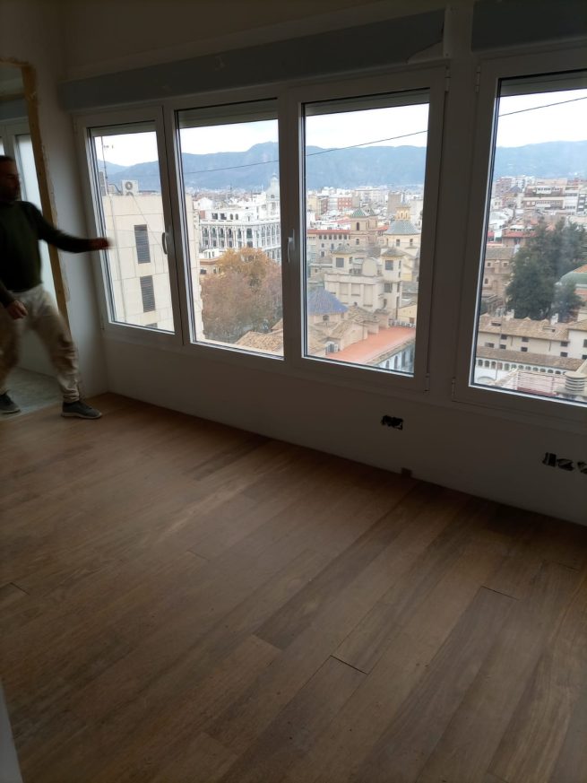 Proyecto con nuestra tarima de madera de sucupira