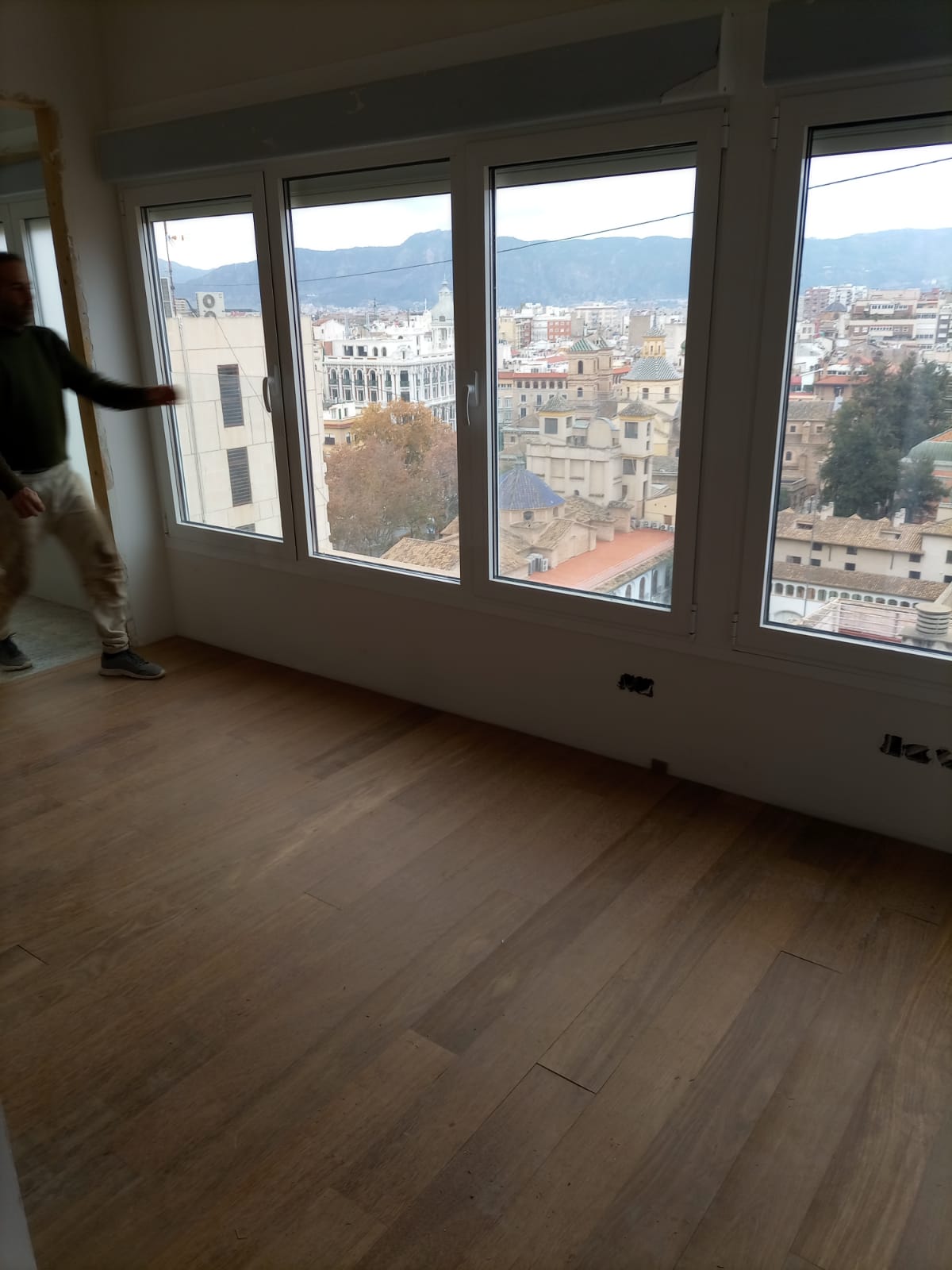 Proyecto con nuestra tarima de madera de sucupira